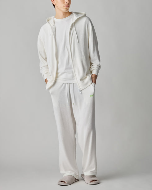身長182cm / 細身体型 / Lサイズ