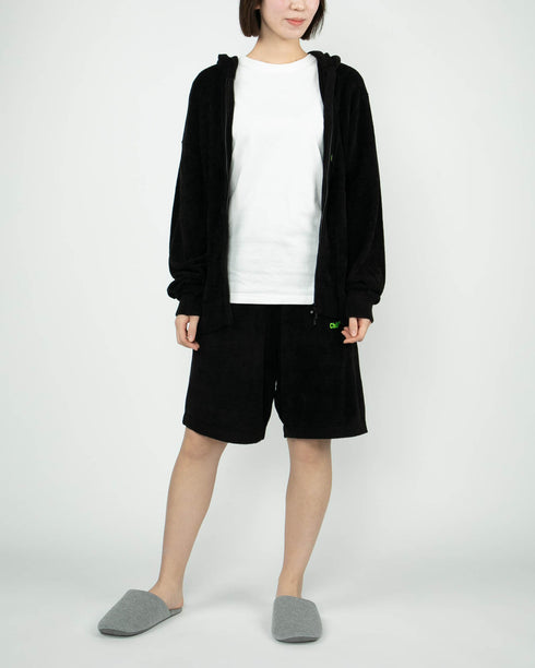 身長163cm / 細身体型 / Sサイズ