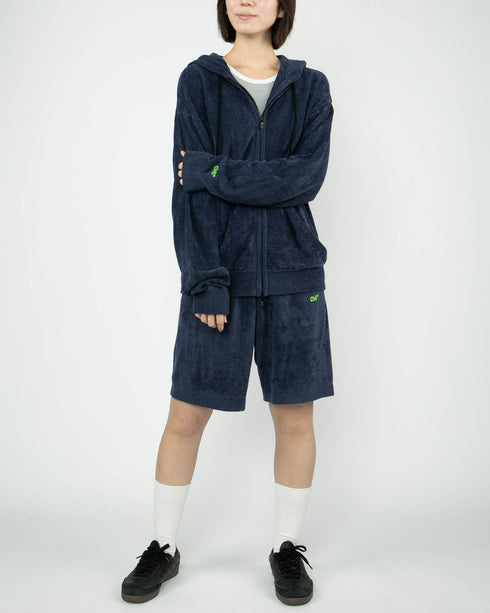 身長163cm / 細身体型 / Sサイズ