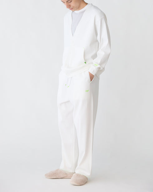 身長182cm/ 細身体型 / Lサイズ