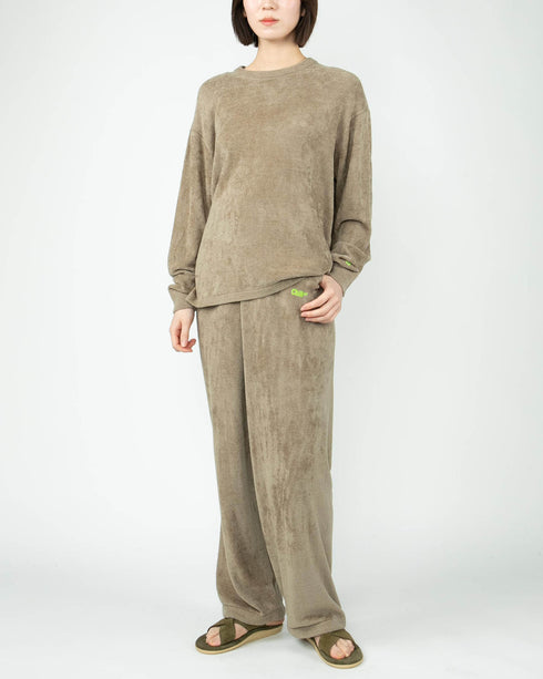 身長163cm / 細身体型 / Sサイズ