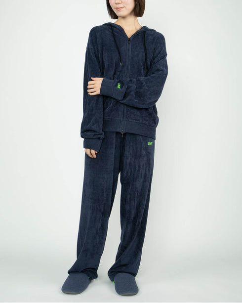 身長163cm / 細身体型 / Sサイズ