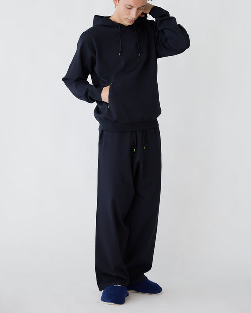 身長182cm/ 細身体型 / Lサイズ