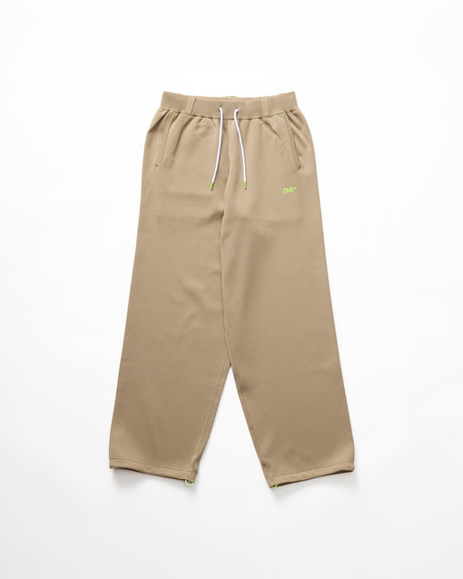 結婚式・二次会向けのSmooth Tech Knit Pants モカのレンタルパーティドレスの画像
