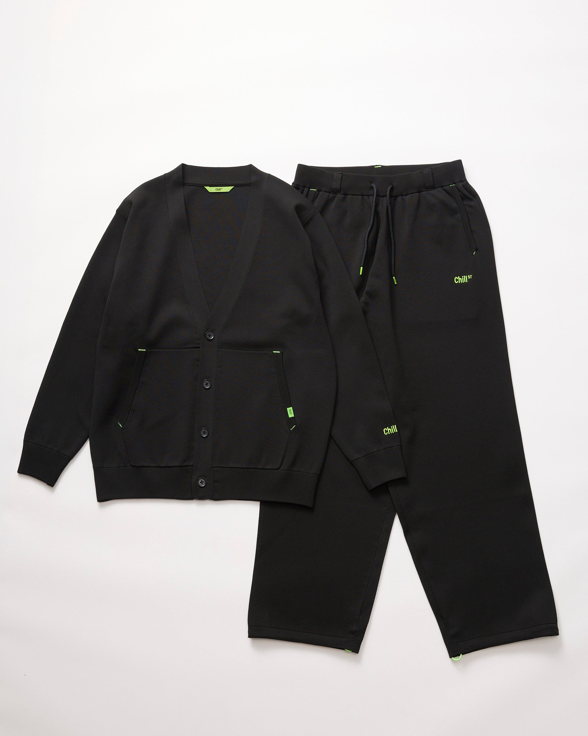 Smooth Tech Knit（Cardigan + Pants） ※ギフトBOX付き – ChillST